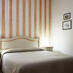Centro Storico 4* Canelli