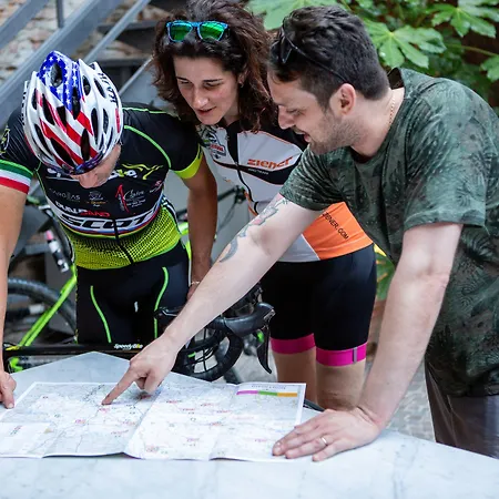 Centro Storico 3* Canelli