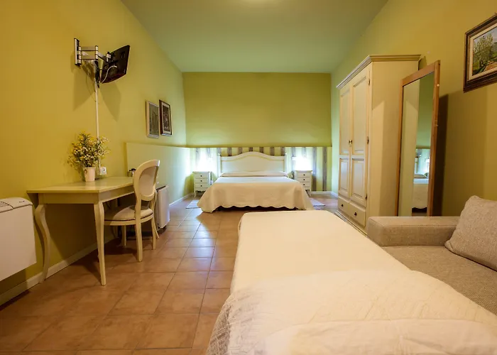 Centro Storico 3* Canelli